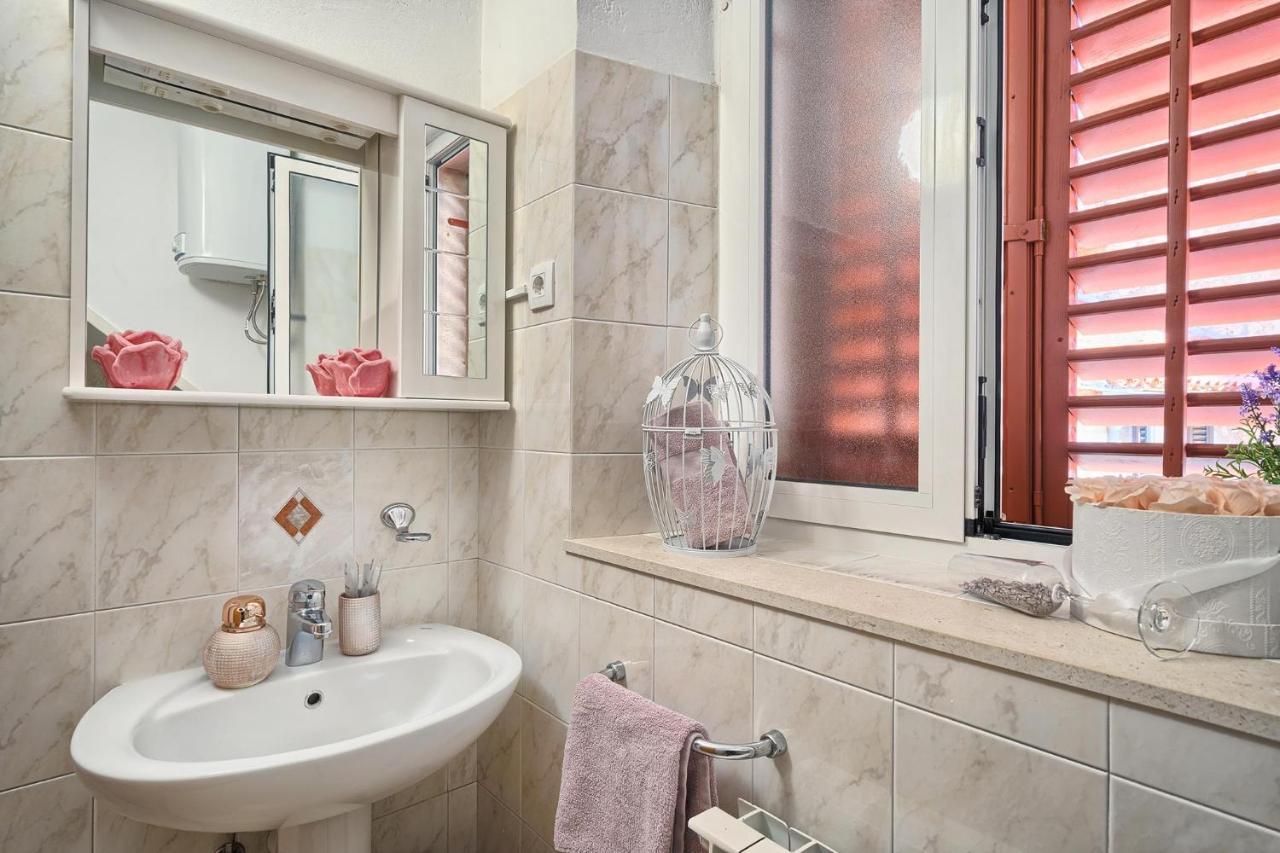 Couple'S Getaway In The Center Of Hvar W/Sea View Hvar Town Exterior photo